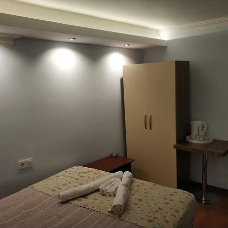 Gvar Ξενοδοχείο 3*