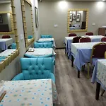 Gvar Hotel 3*