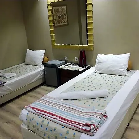 Hotel Gvar 3*