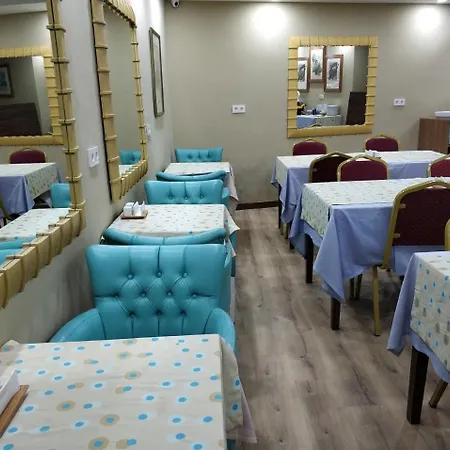 Gvar Hotell 3*