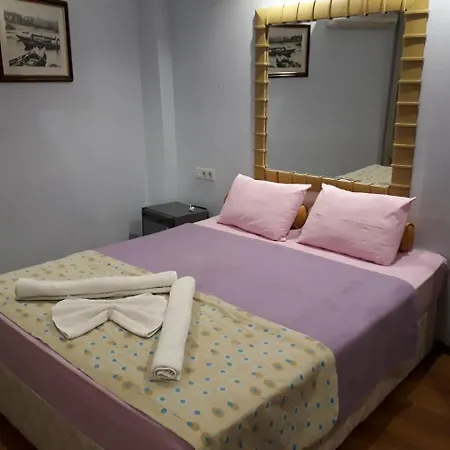 Hotell Gvar 3*