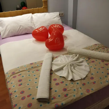 Gvar Hotel 3*
